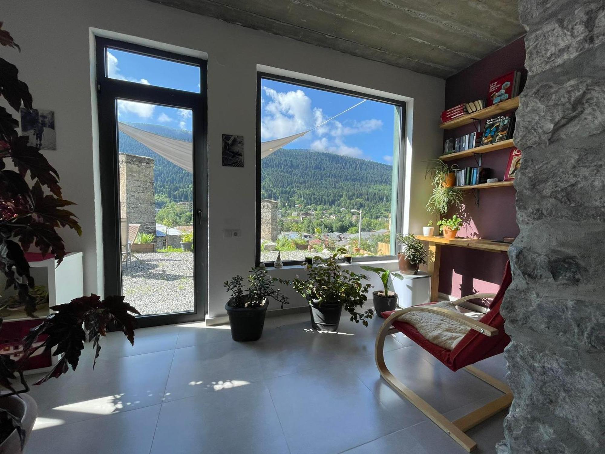 Hotel Lamish ميستيا المظهر الخارجي الصورة